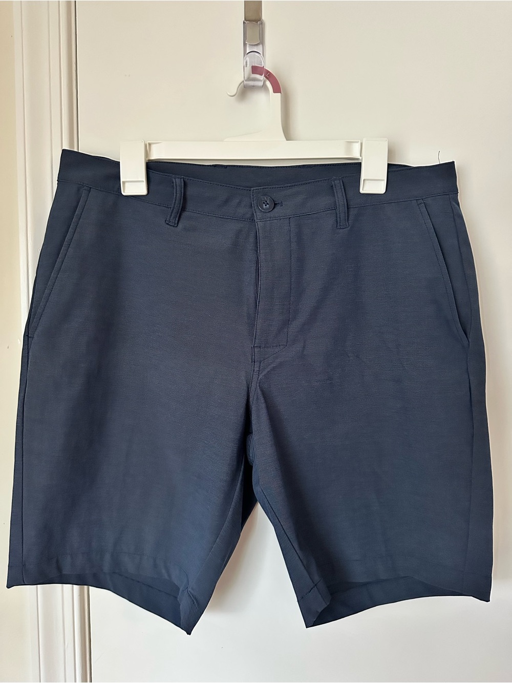 PGA TOUR Men’s Navy Blue Golf Shorts